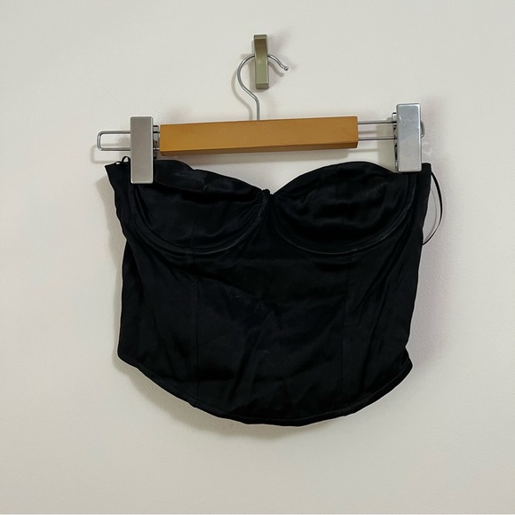 Satin cropped top in US S- Zara - Picture 1 of 6